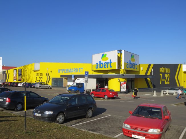 Albert hypermarket Jindřichův Hradec