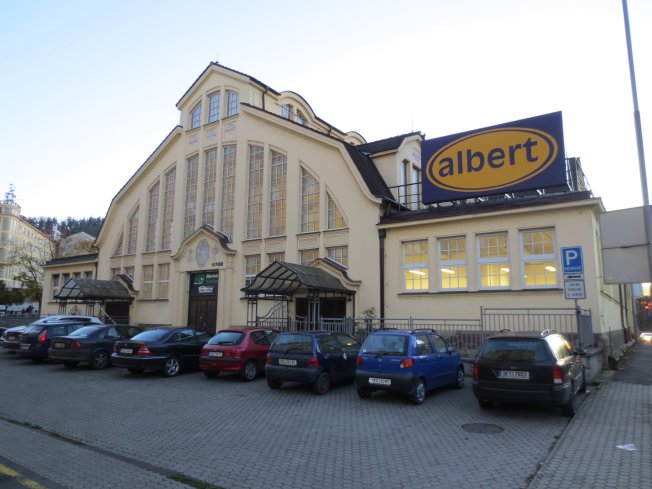 Albert Karlovy Vary - Tržnice