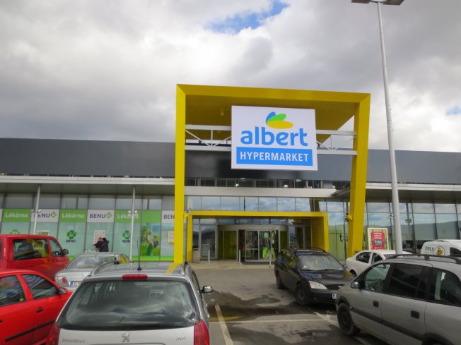 Albert hypermarket Česká Lípa